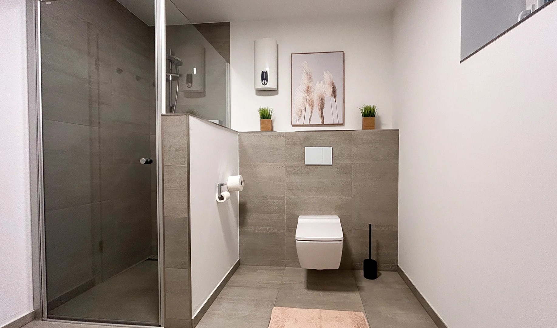 Inloopdouche badkamer, vakantiewoning Bergisches Land