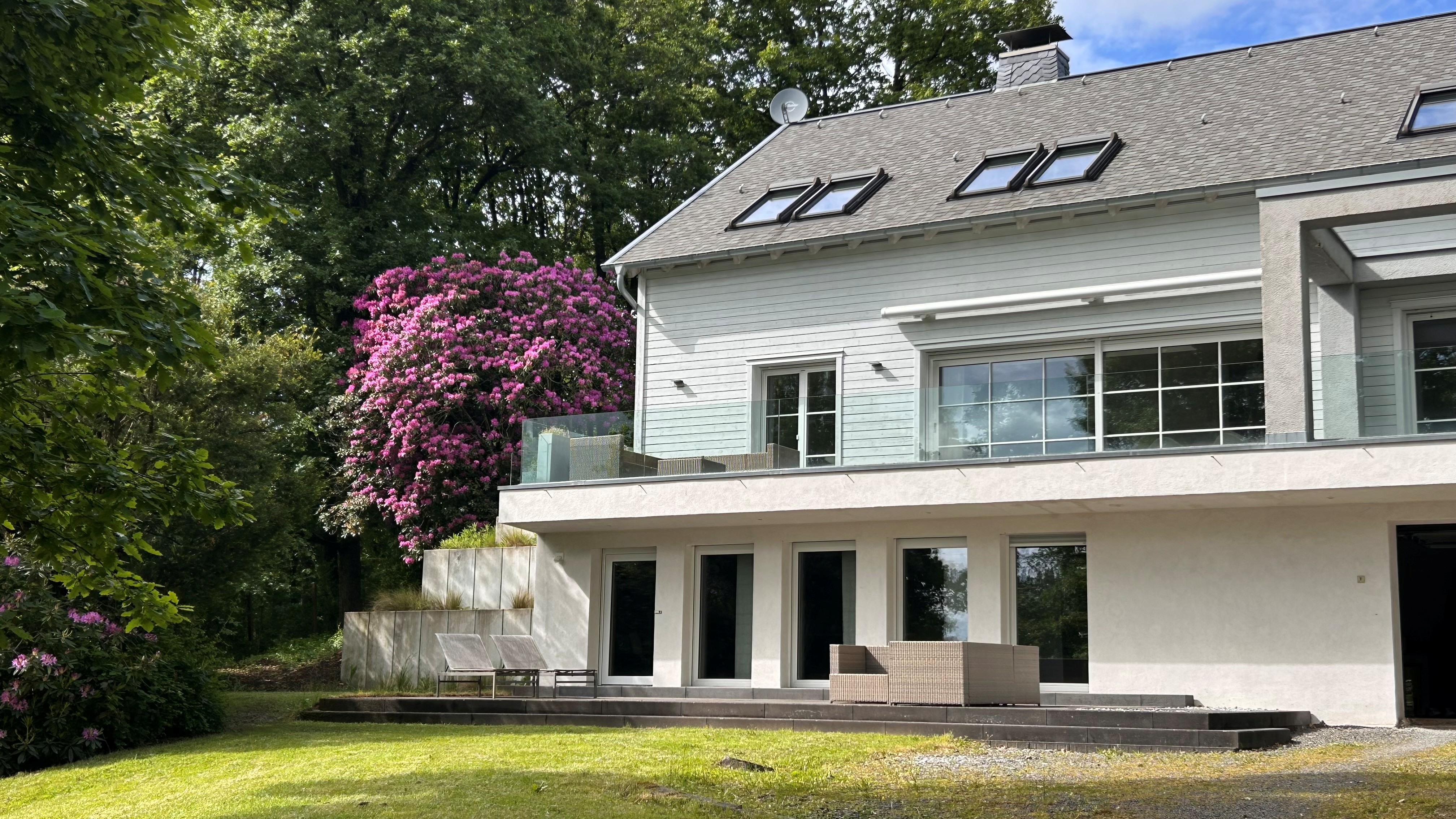 Hondvriendelijk vakantieappartement Fernblick, buitenaanzicht Morsbach